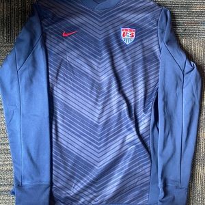 Nike Therma-fit Boys XL. USA Soccer pullover